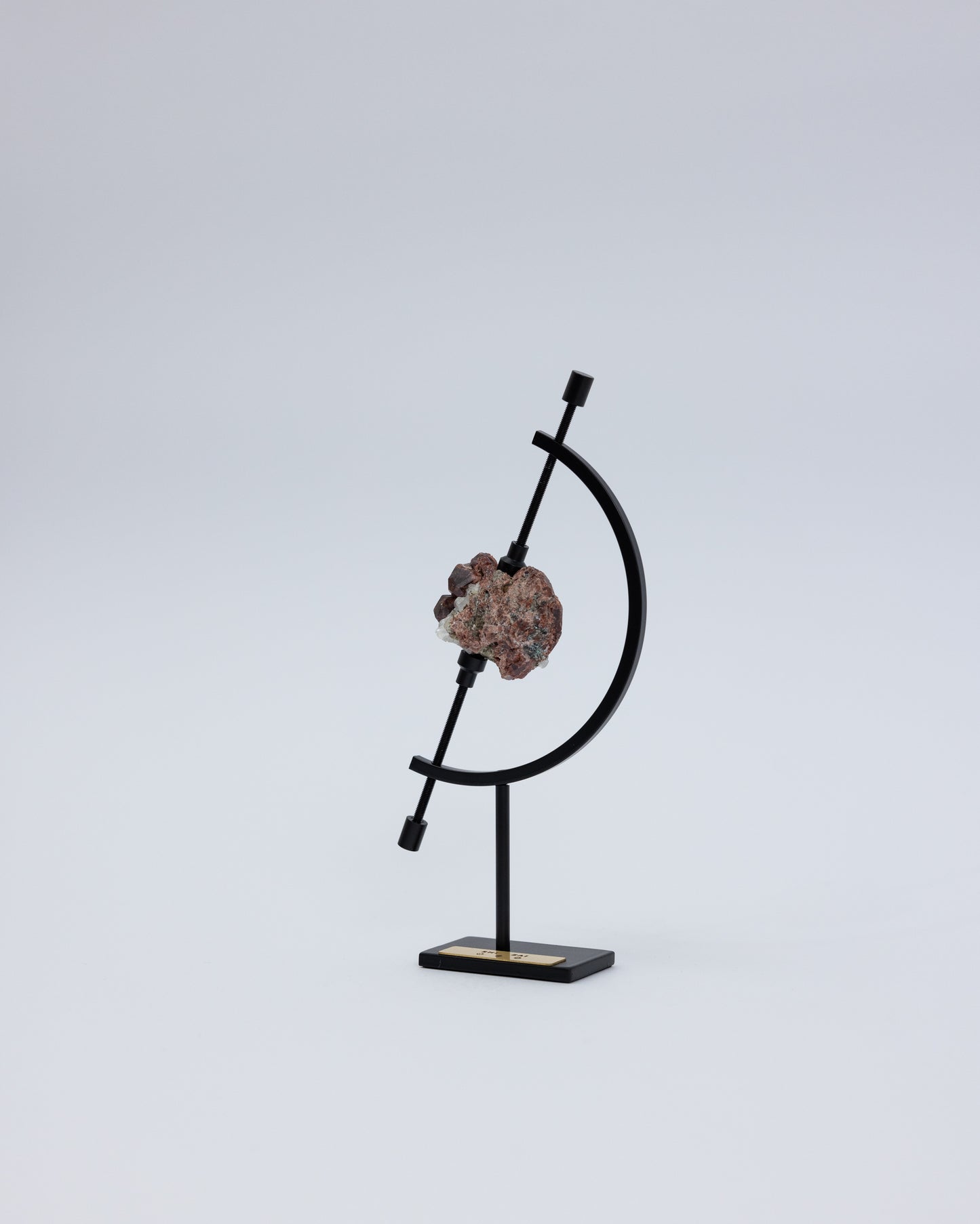Planet Series: Raw Garnet Ornament 紅石榴原礦擺件