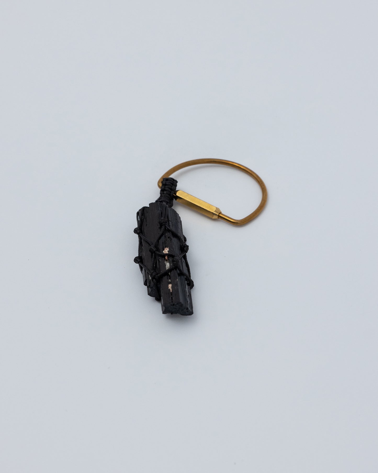 編織黑碧璽 黃銅鑰匙圈 | Trinket 2 Series: Braided Black Tourmaline Brass Keychain