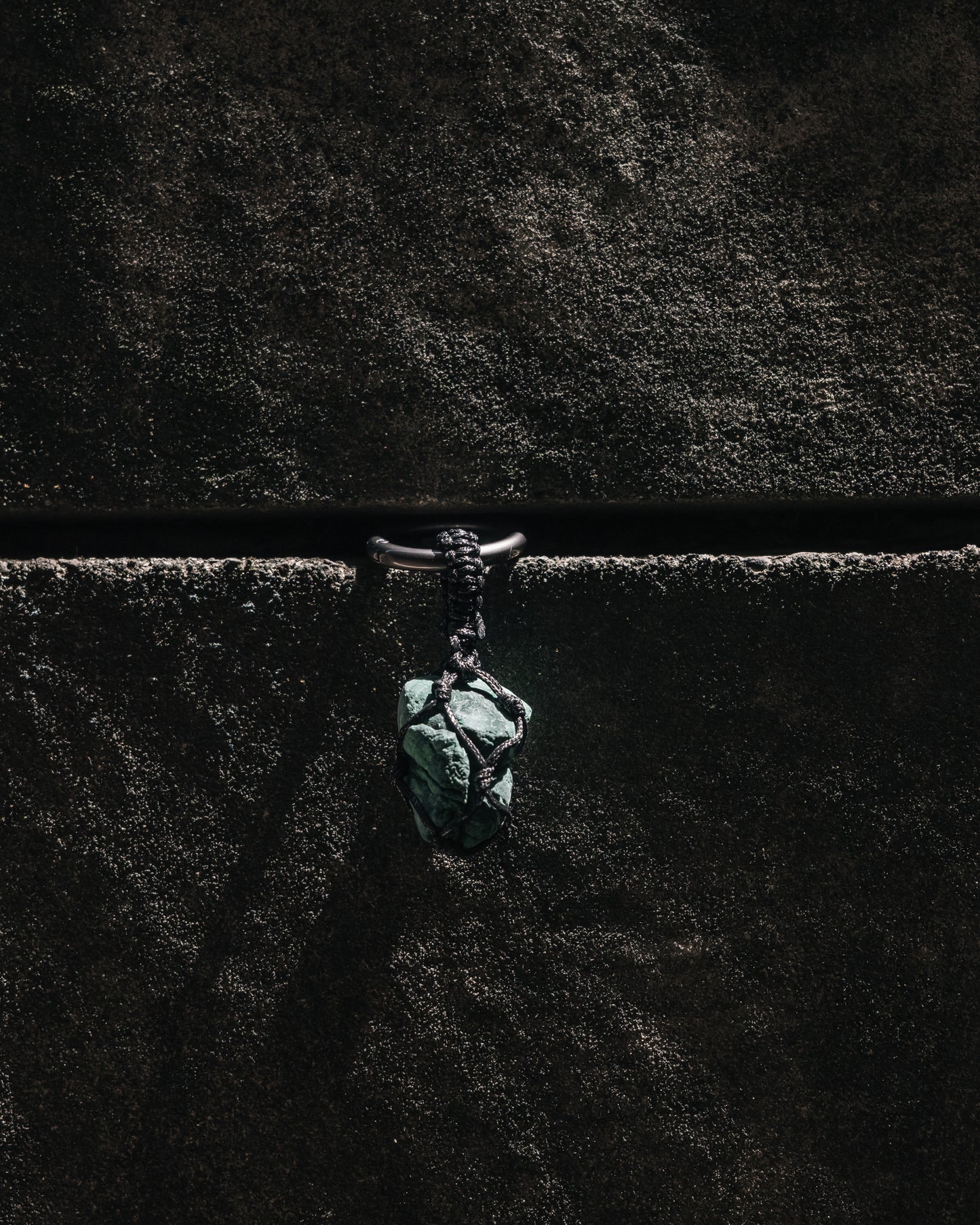 編織孔雀石 槍黑色鑰匙圈 | Trinket Series: Braided Malachite Gunmetal Keychain