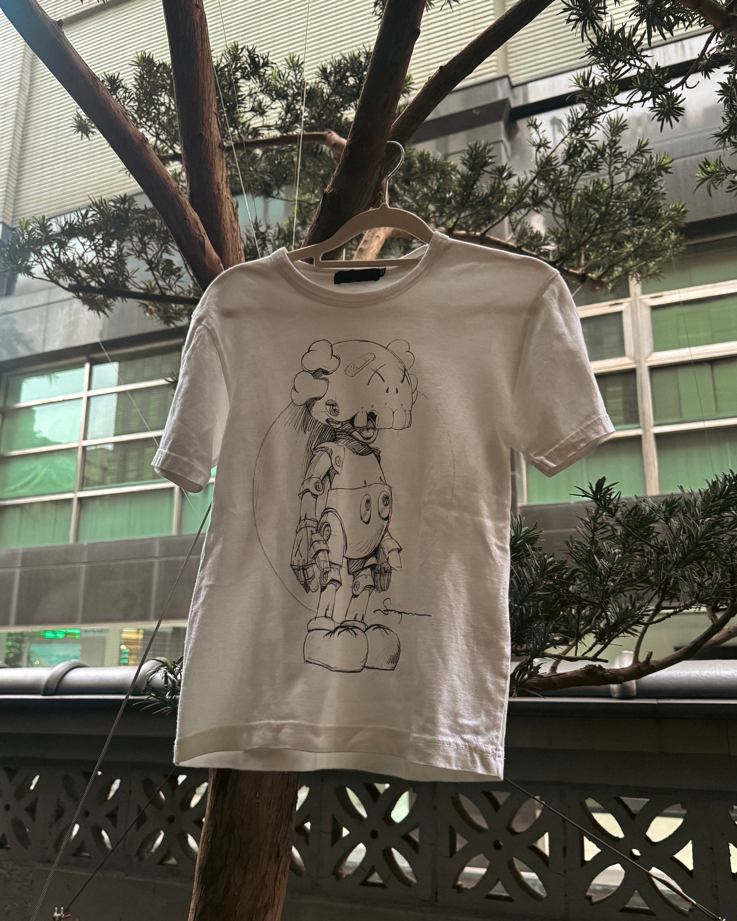 Hi-Five: OriginalFake (KAWS and artist Hajime Sorayama) T-shirt
