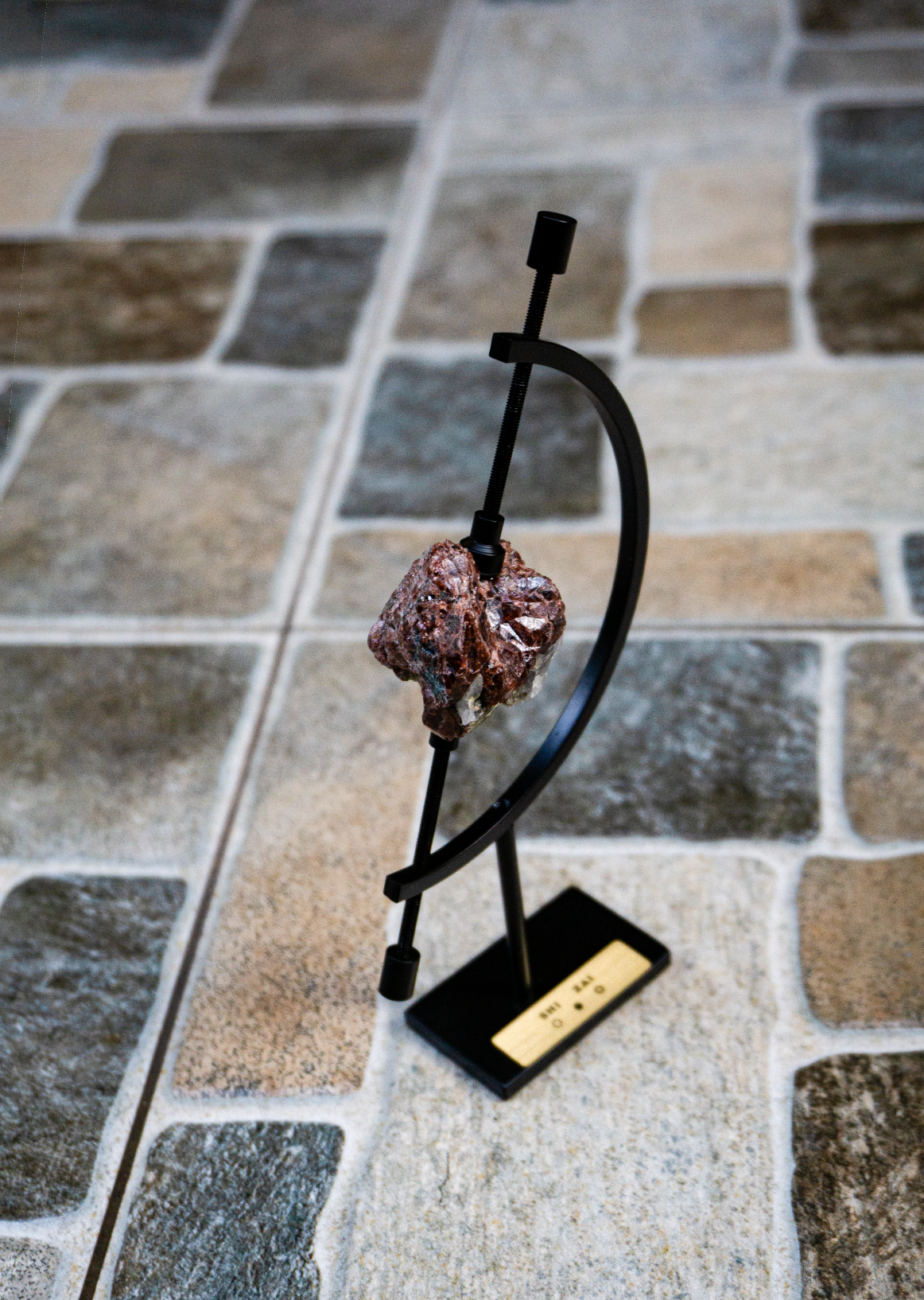 Planet Series: Raw Garnet Ornament 紅石榴原礦擺件