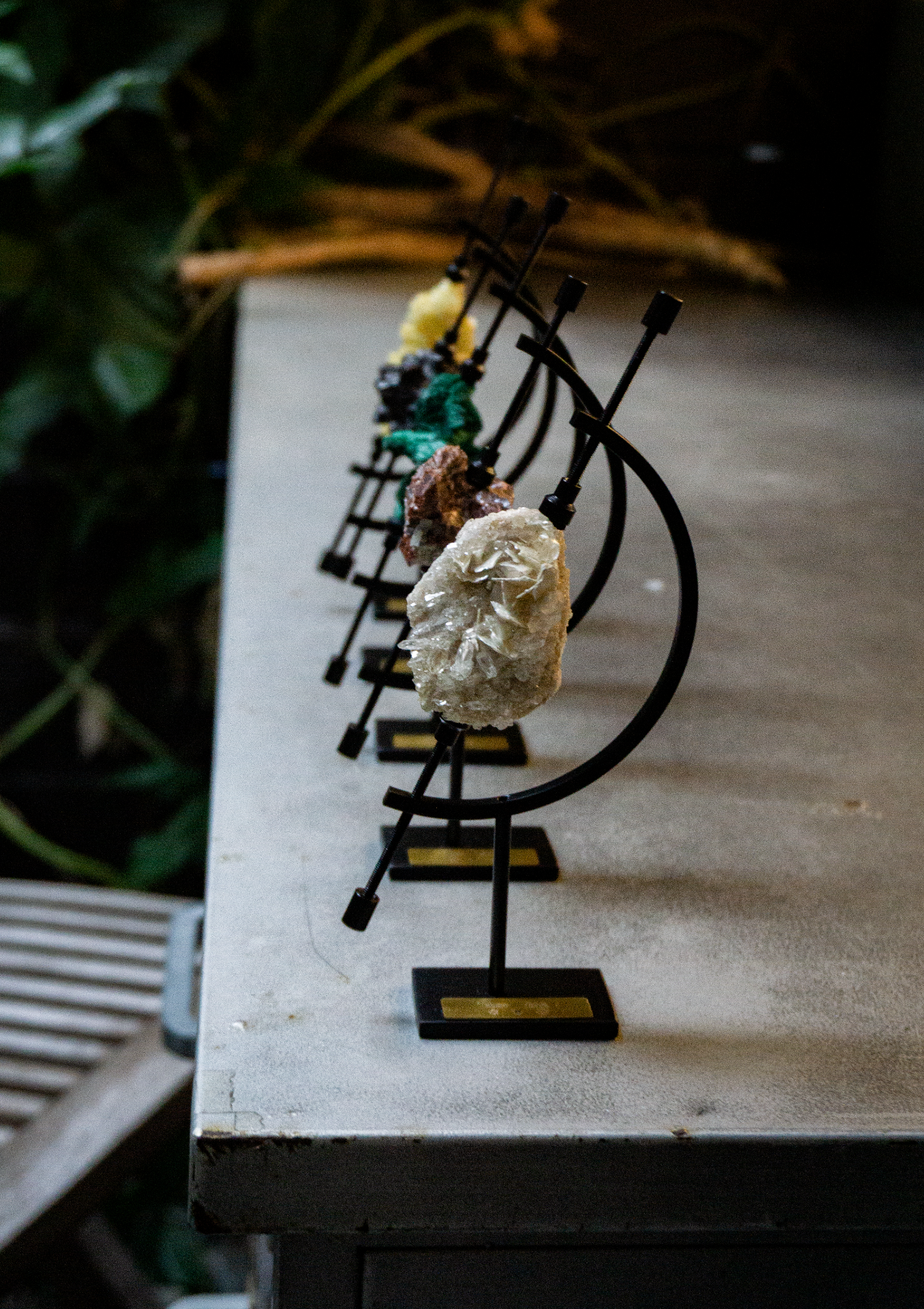 Planet Series: Crystal and White Mica Symbiotic Raw Ornament 水晶與白雲母 共生原礦擺件