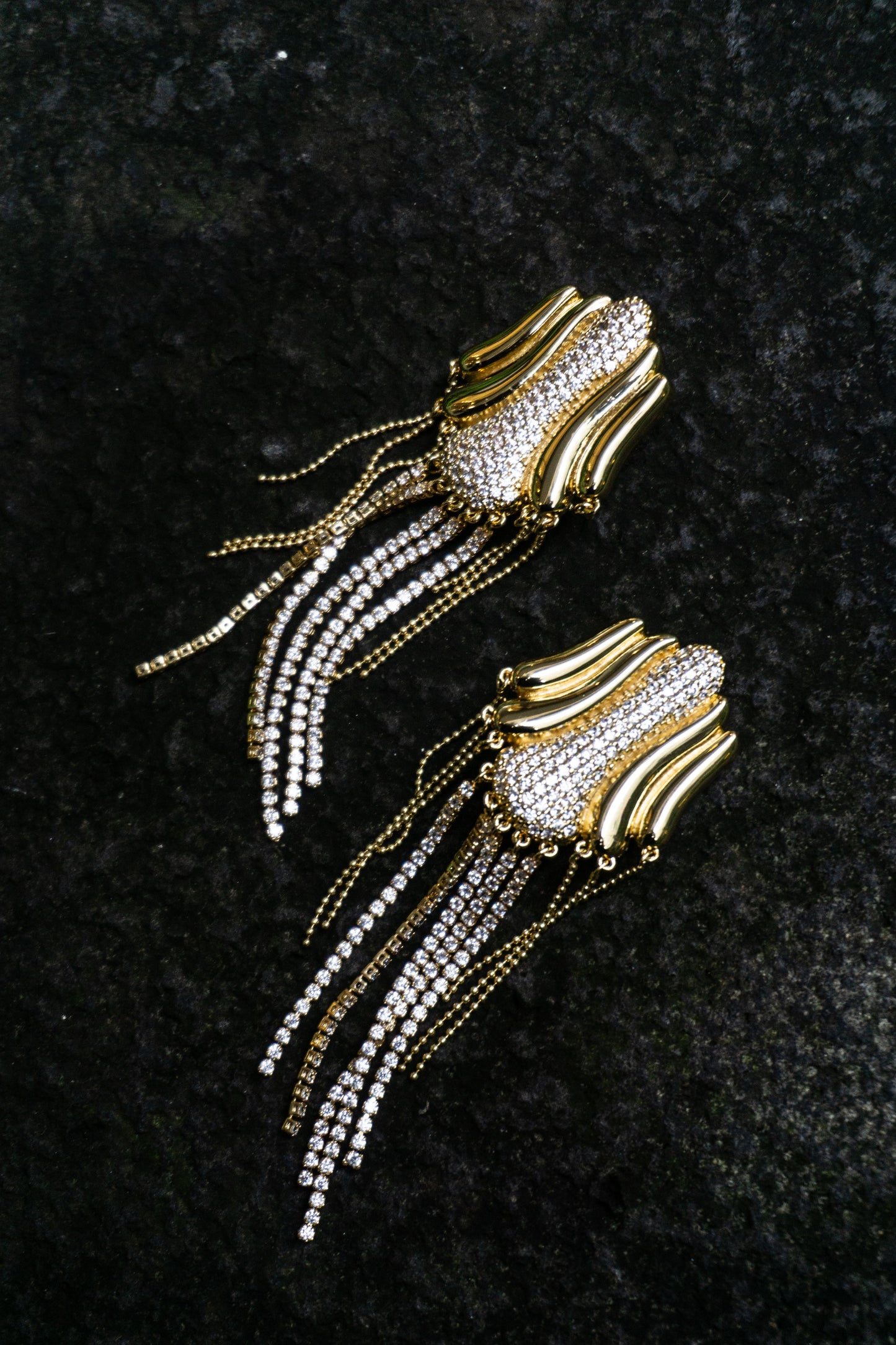 DELORIS 流蘇耳環-耳夾式 | DELORIS TASSEL EARRINGS