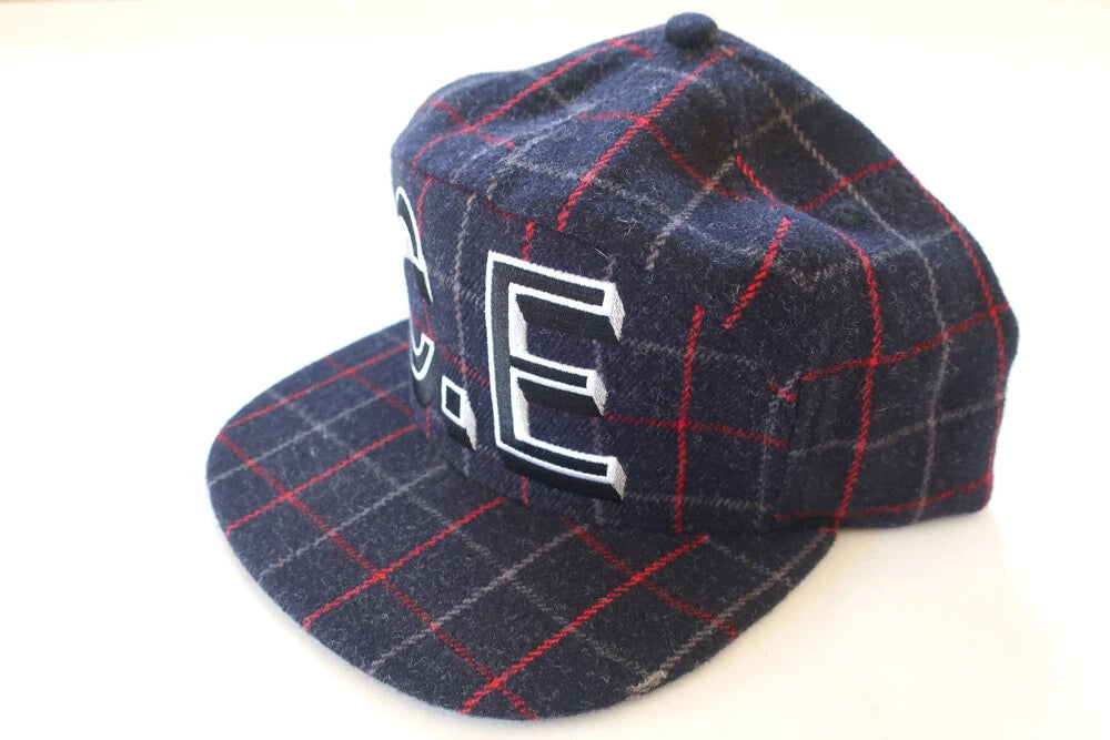 Hi-Five: CE PLAID SNAPBACK